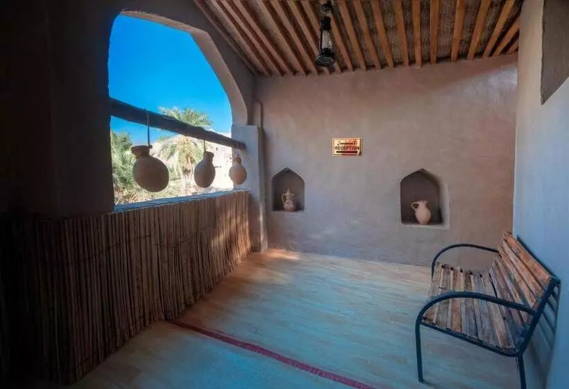 هاستل Antique Inn