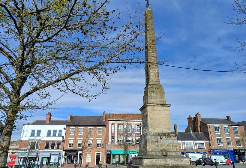 Charming 2 Bed Cottage In Central Ripon
