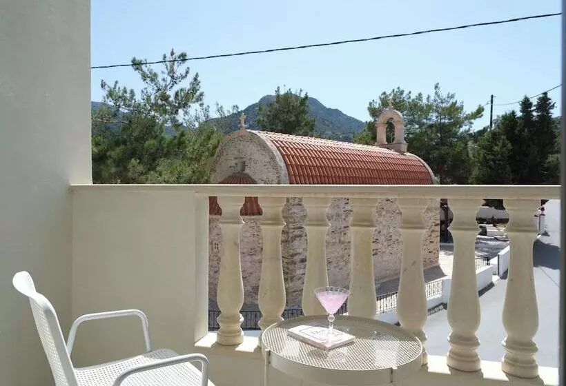 Golden Luxury Suites