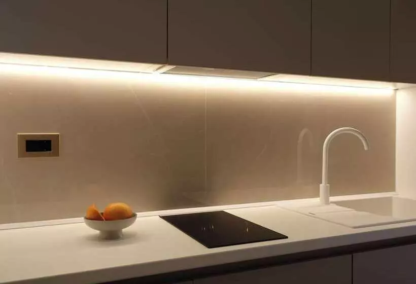 Golden Luxury Suites