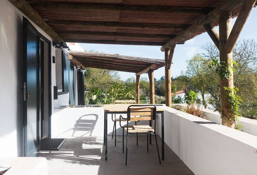 ホテル Gandum Village