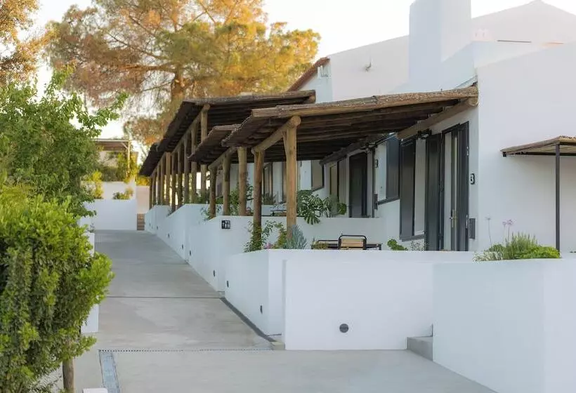 ホテル Gandum Village