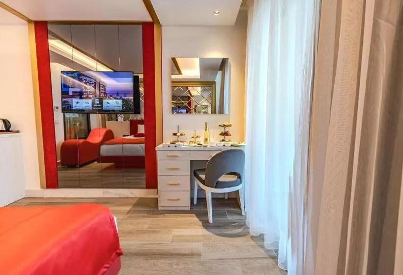 Hotelli Granada Luxury Red Adult Only