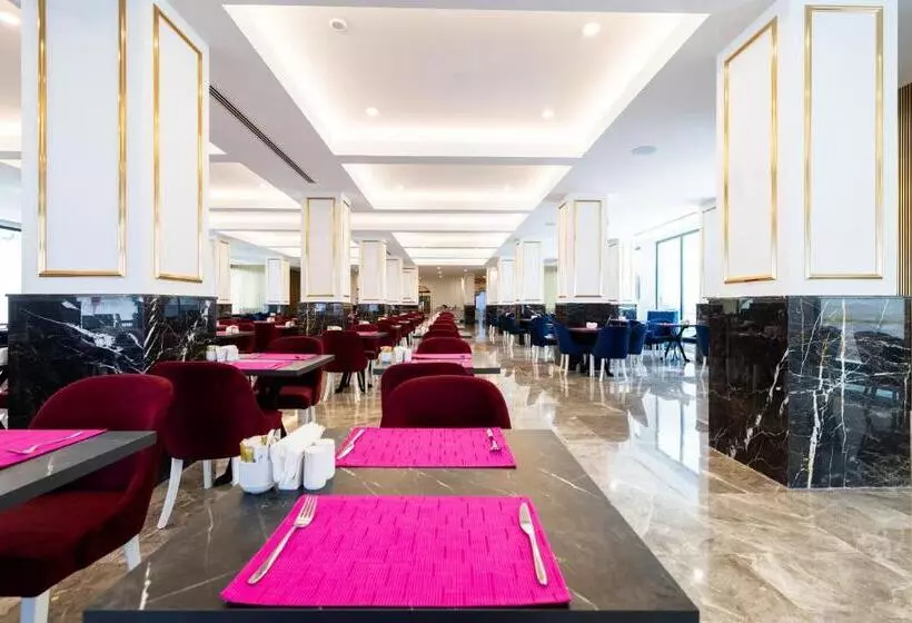 Hotelli Granada Luxury Red Adult Only