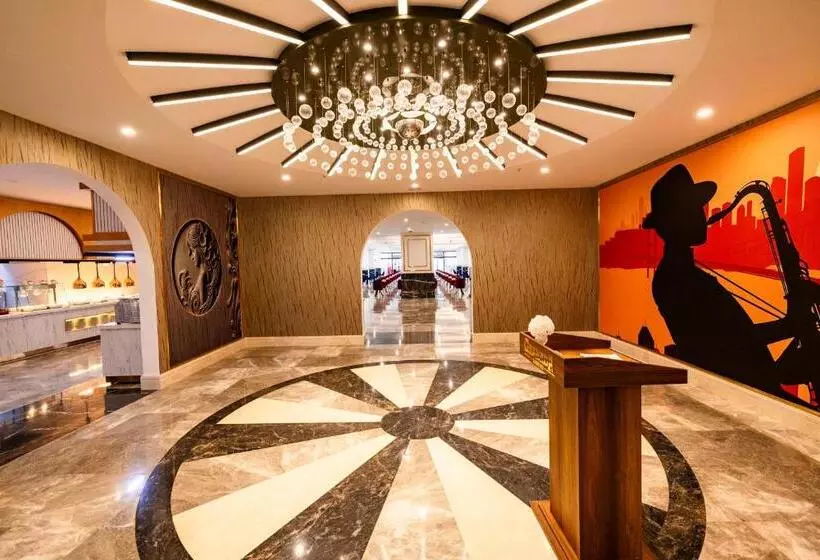 Hotelli Granada Luxury Red Adult Only