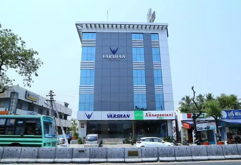 Hotelli Varshan International