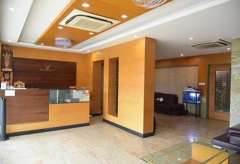 Hotelli Varshan International