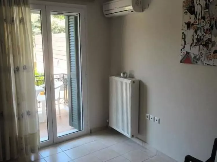 Michael Apartments   Private Parking