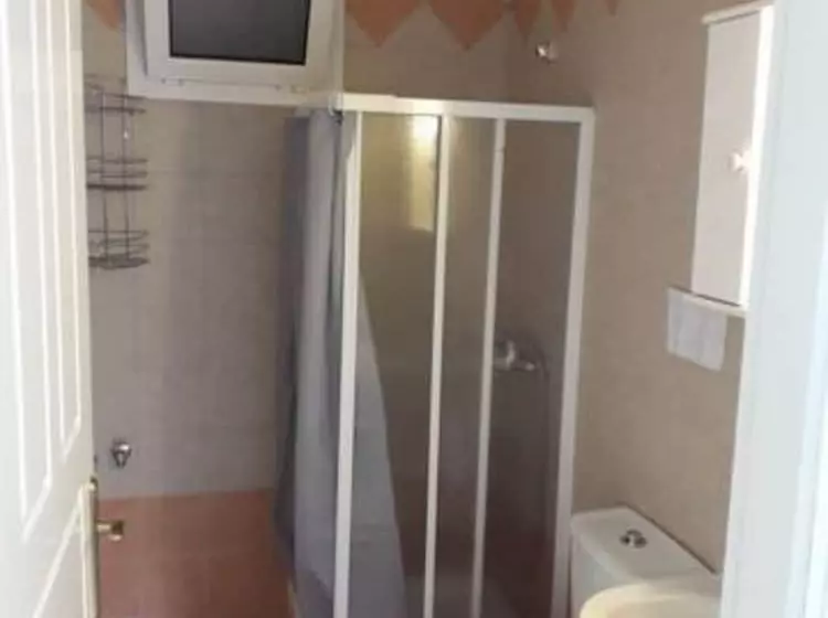 Michael Apartments   Private Parking