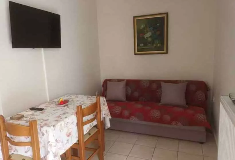 Michael Apartments   Private Parking