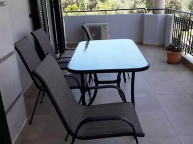 Michael Apartments   Private Parking