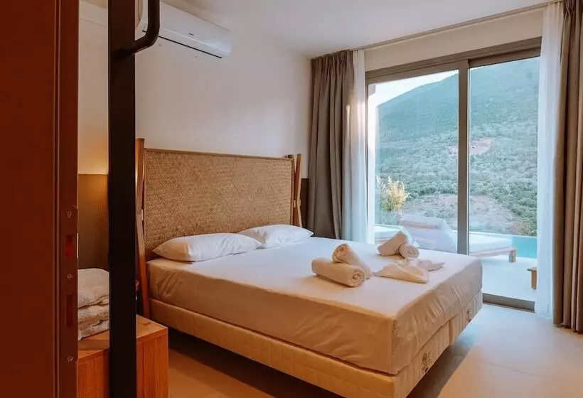 Theros Villas With Private Pool