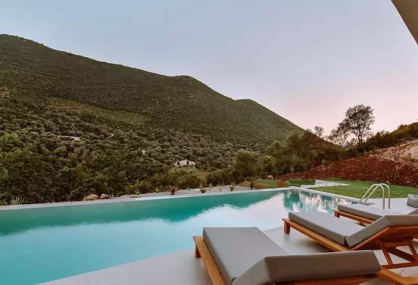 Theros Villas With Private Pool
