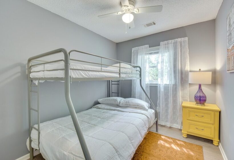 Athens Home W/ Deck Near Sanford Stadium!