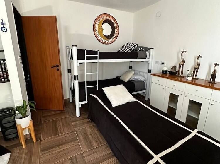 مبيت وإفطار Anas Inn