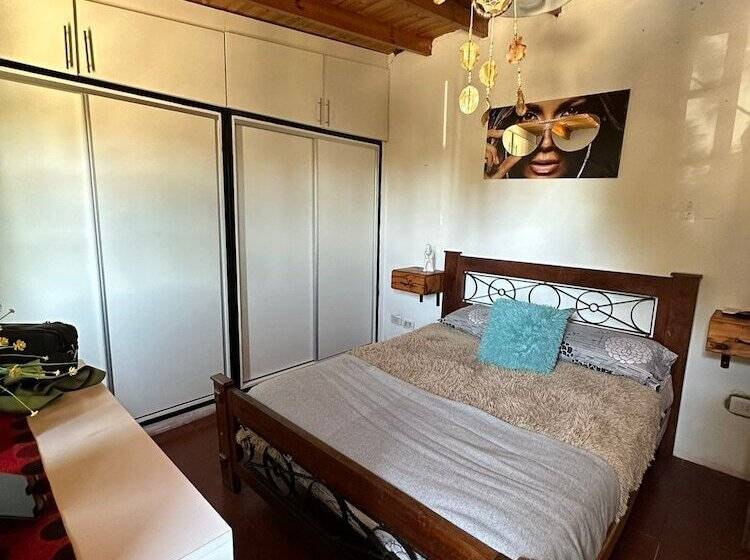 مبيت وإفطار Anas Inn