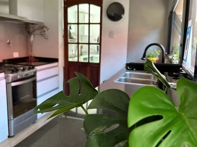 ベッドアンドブレックファースト Anas Inn