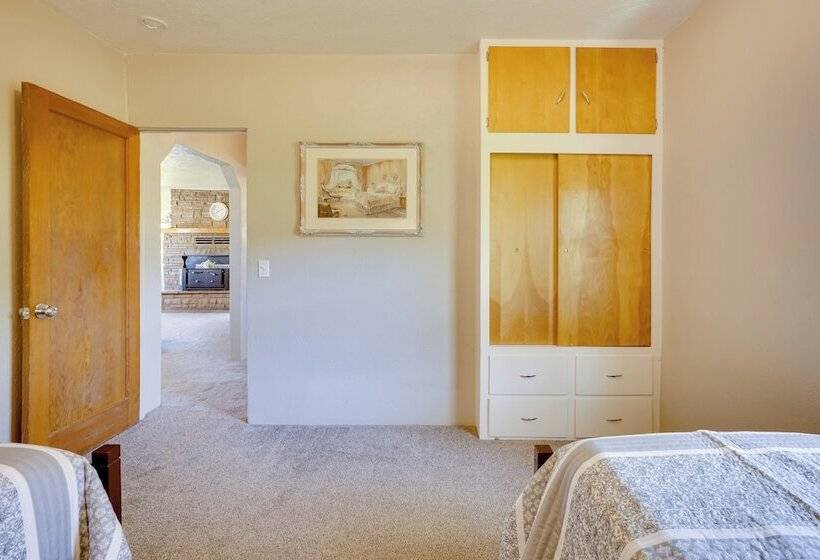 Charming Emmett Home W/ Patio 14 Mi To Reservoir