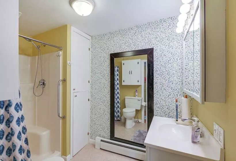 Cherryfield Home W/ Decks On Historic Horse Farm