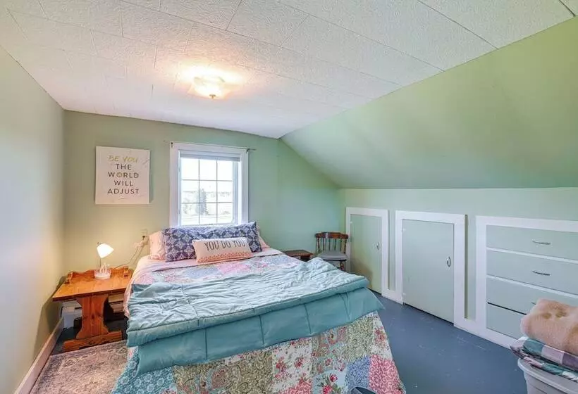 Cherryfield Home W/ Decks On Historic Horse Farm