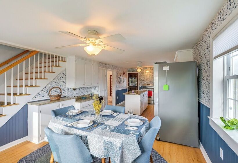 Cherryfield Home W/ Decks On Historic Horse Farm