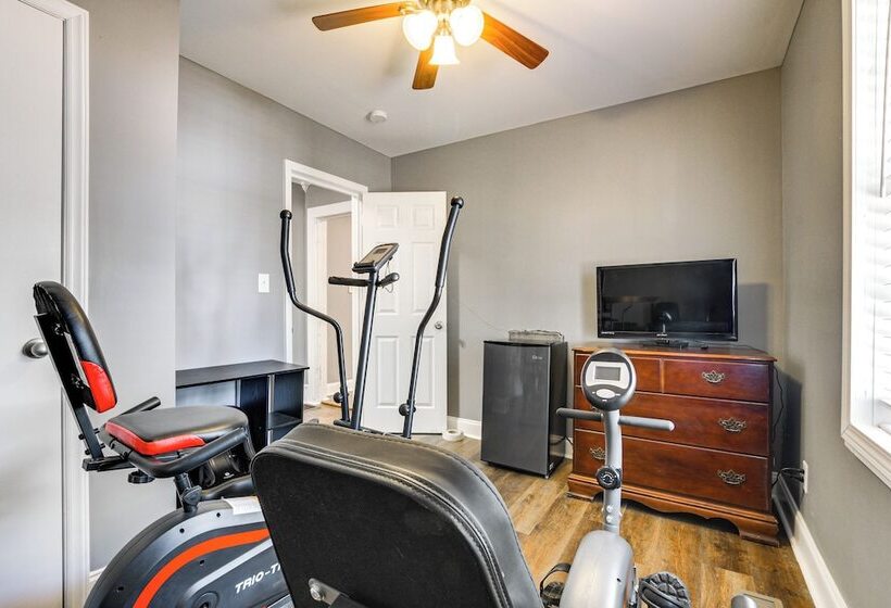 Durham Home W/ Screened Porch ~ 3 Mi To Downtown!