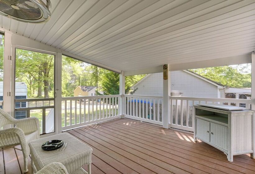 Durham Home W/ Screened Porch ~ 3 Mi To Downtown!
