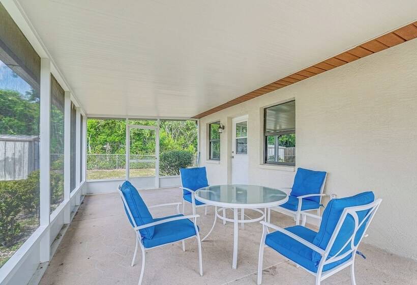 13 Mi To Hudson Beach: Spring Hill Home W/ Lanai