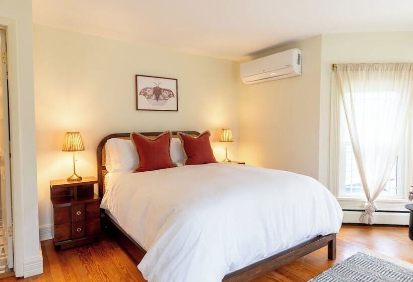 Pansiyon Silas House