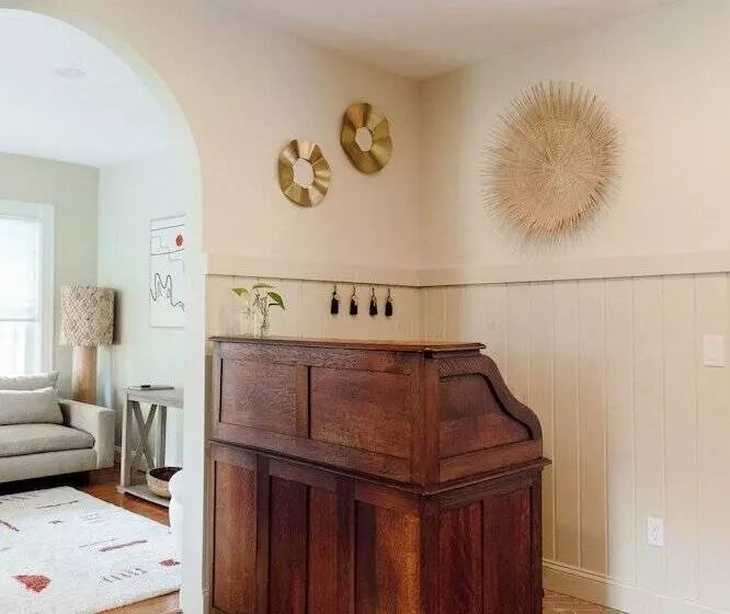 Hostelli Silas House