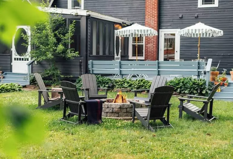 Hostelli Silas House