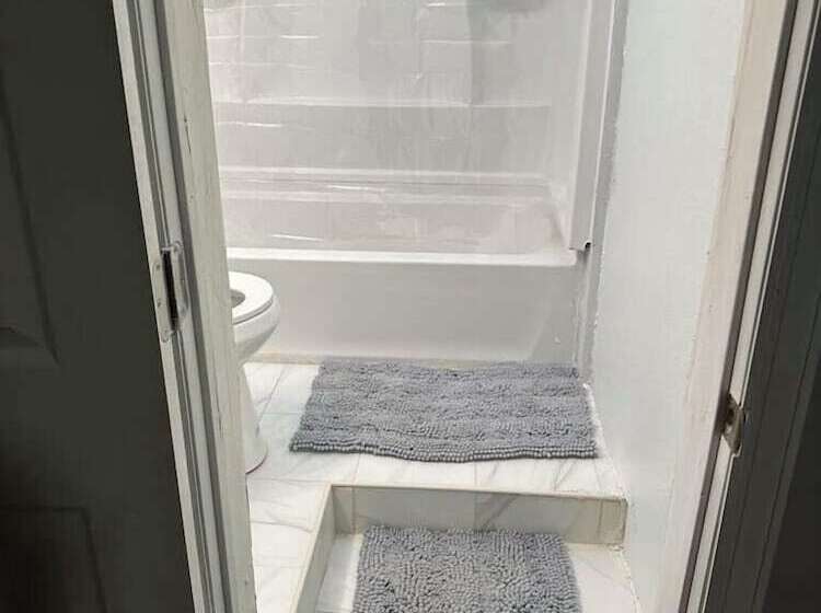 Отель Divine Villa & Resorts Guest House