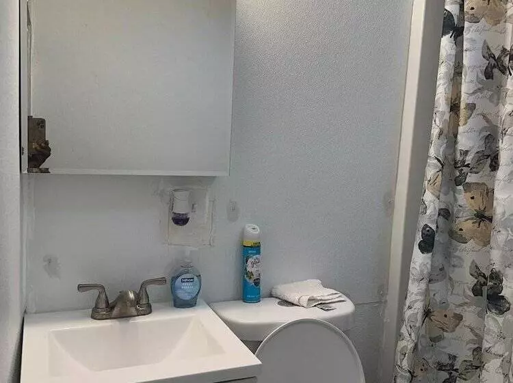 Hotelli Divine Villa & Resorts Guest House