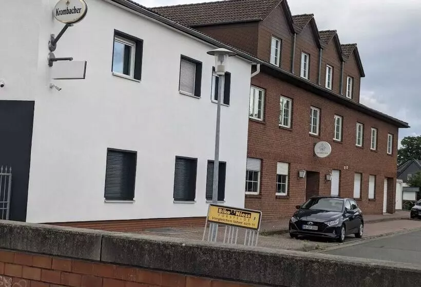 Hotelli Ishi Inn Wolfsburg