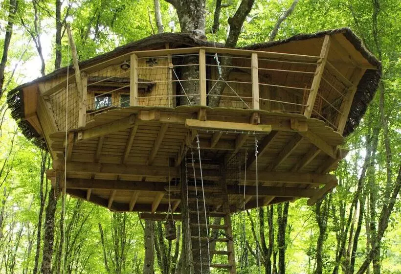 Hotelli Parc De La Belle