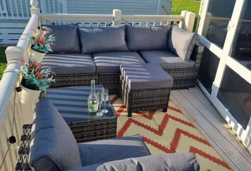 Hotelli Stunning Seaside Lodge Nr New Forest 2 Bed