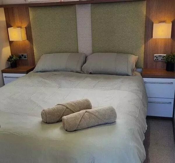 Hotelli Stunning Seaside Lodge Nr New Forest 2 Bed