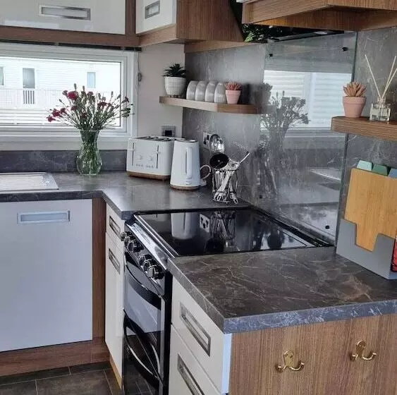 Hotelli Stunning Seaside Lodge Nr New Forest 2 Bed