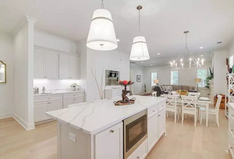 Newly Built Oxford Home < 2 Mi To Ole Miss!