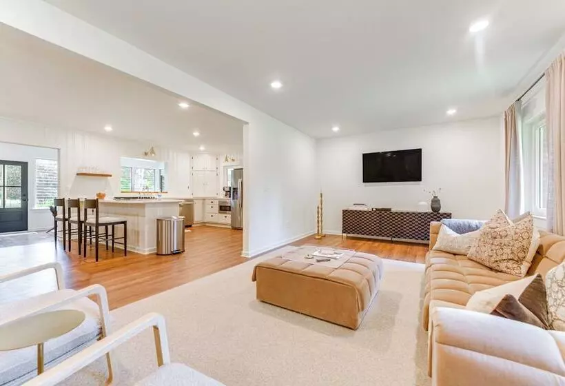 Palmetto Cottage W/ Fire Pit, Game Table + More!