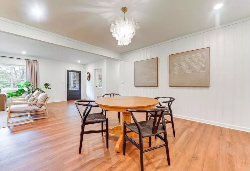 Palmetto Cottage W/ Fire Pit, Game Table + More!