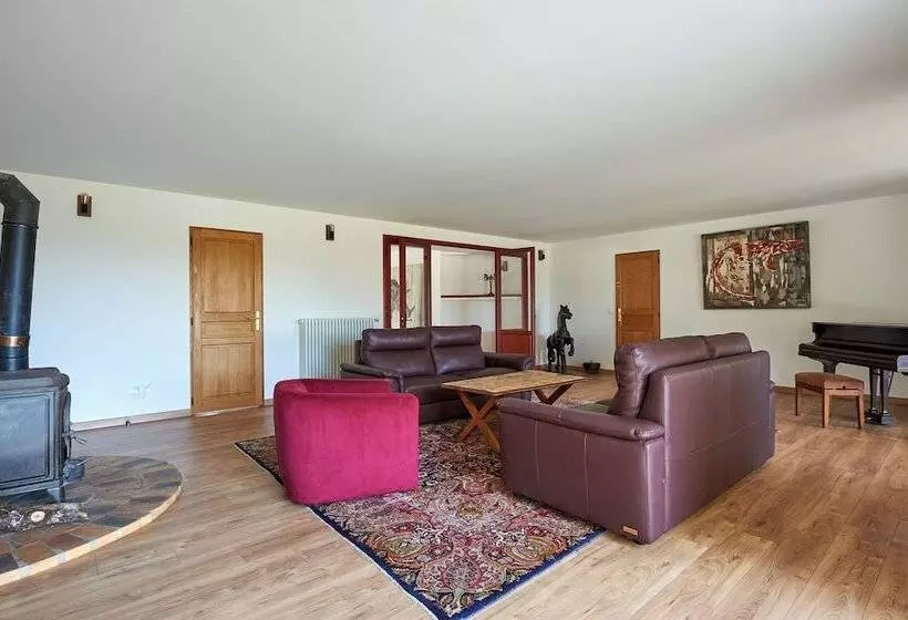 Majatalo Domaine De Badine