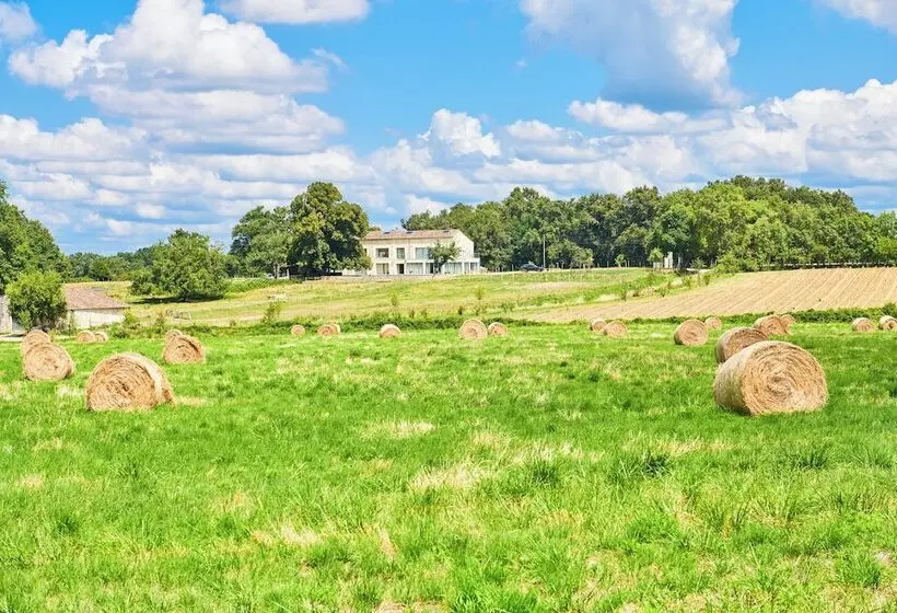 Majatalo Domaine De Badine