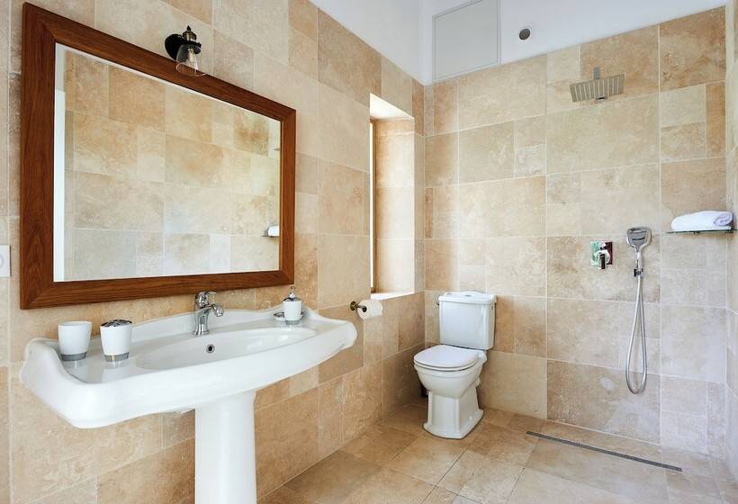 膳宿费 Domaine De Badine