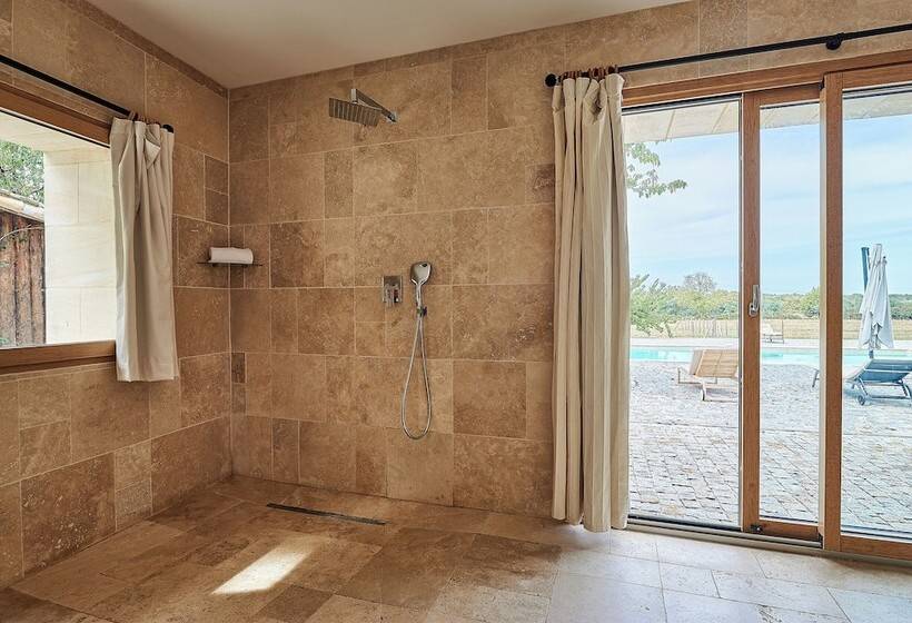 膳宿费 Domaine De Badine