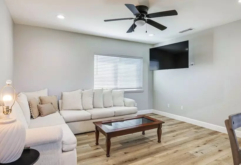 Pet Friendly Hughson Getaway, 9 Mi To Modesto!