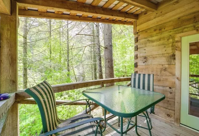 Near Lake Lure: Quiet Cabin W/ Deck & Trail Access