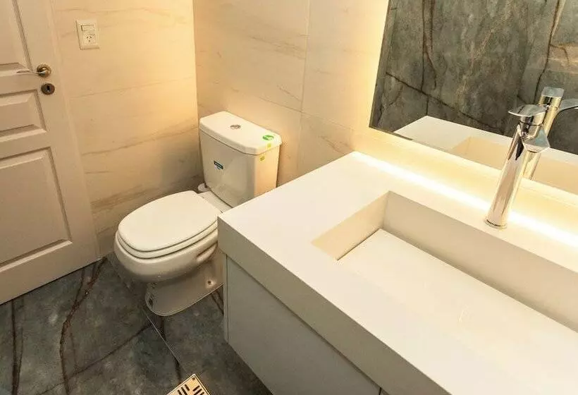 اقامتگاه Luxury House Villa Devoto