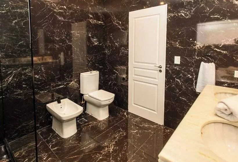 اقامتگاه Luxury House Villa Devoto