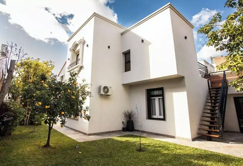 اقامتگاه Luxury House Villa Devoto